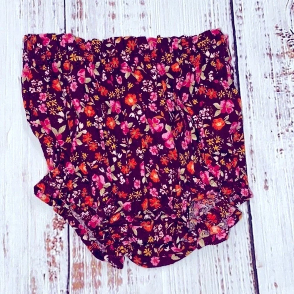 Old Navy floral bloomer shorts size 0-3 months